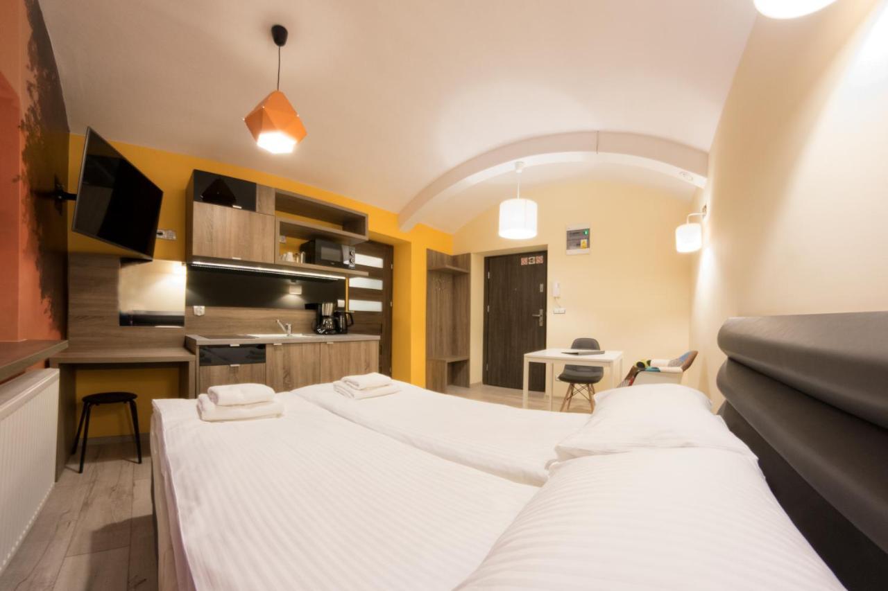 Yourplace Central Apartments Красков Екстериор снимка