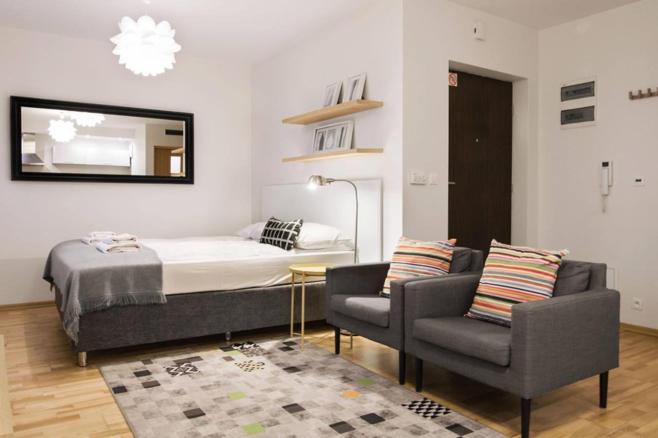 Yourplace Central Apartments Красков Екстериор снимка